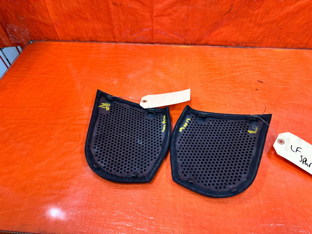 97 01 HONDA PRELUDELEFT AND RIGHT DOOR PANEL SPEAKER COVER TRIM INSERT OEM 2529