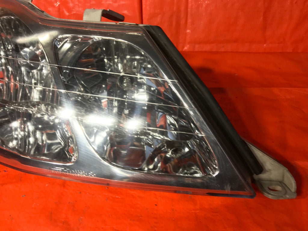 AFTERMARKET 2001 2002 2003 2004 TOYOTA AVALON PASSENGER RIGHT HEADLIGHT HEADLAMP1