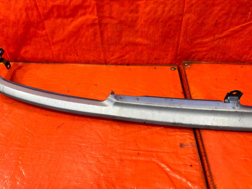 90 91 HONDA CIVIC HATCHBACK   FRONT BUMPER GRILLE INSERT  ASSEMBLY   OEM 3176