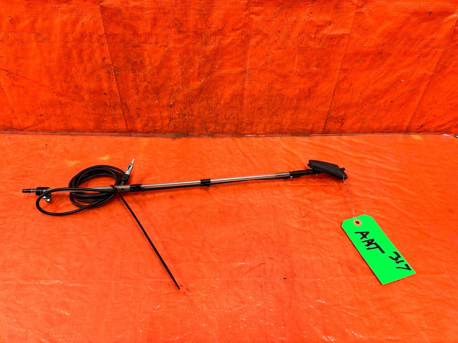 90 91 HONDA CIVIC HATCHBACK   ANTENNA   OEM 3170