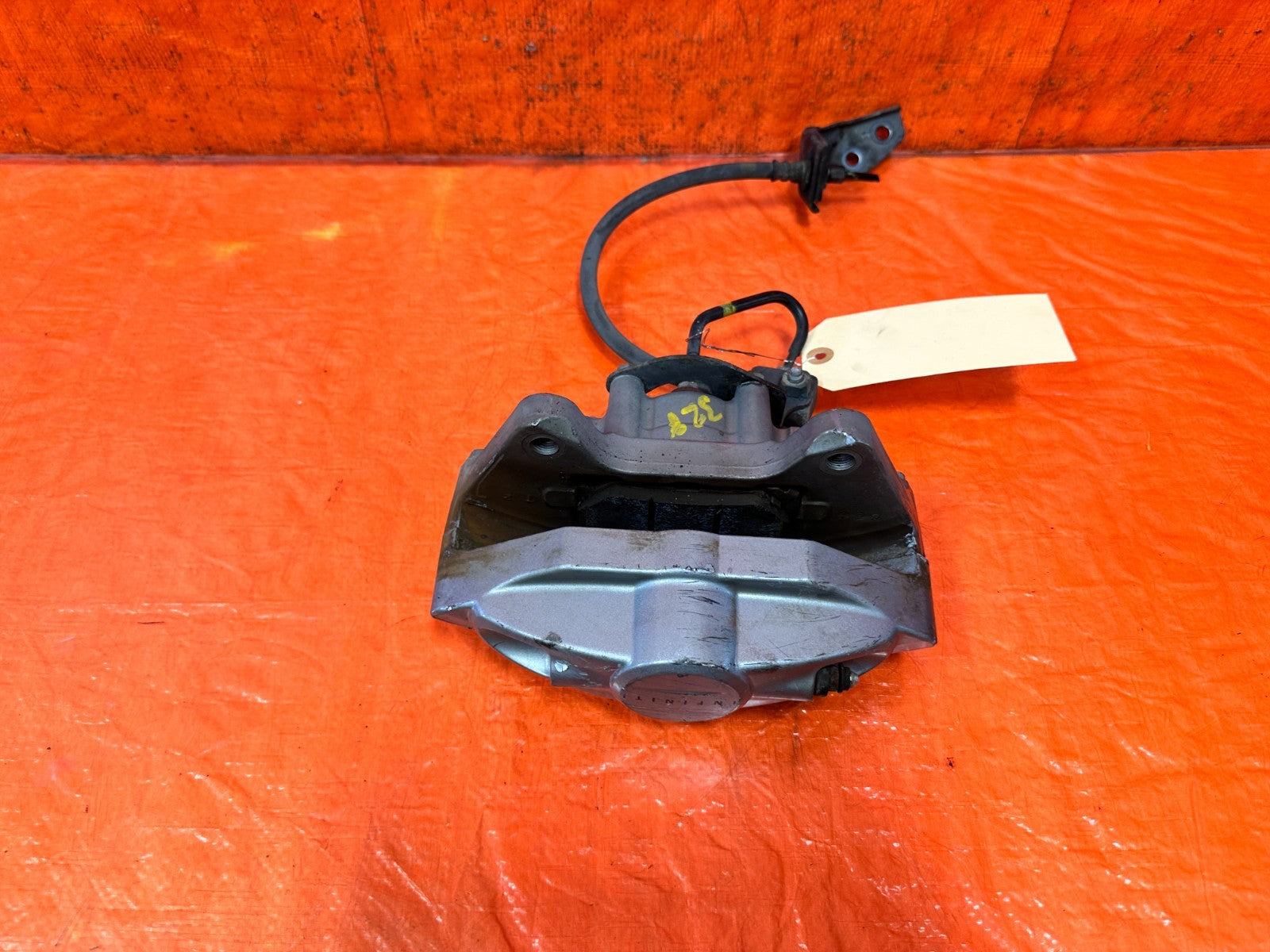 08 15 G37 Q60 14 23 Q50 SPORT   AKEBONO   PASSENGER RIGHT REAR CALIPER OEM 3286