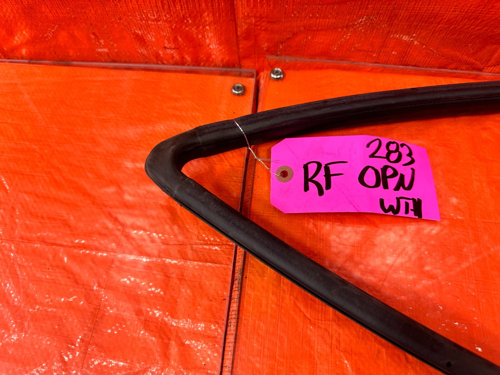 13 SUBARU IMPREZA WRX WAGON CHASSIS TO DOOR OPEN TRIM RUBBER STRIP RIGHT FRONT4