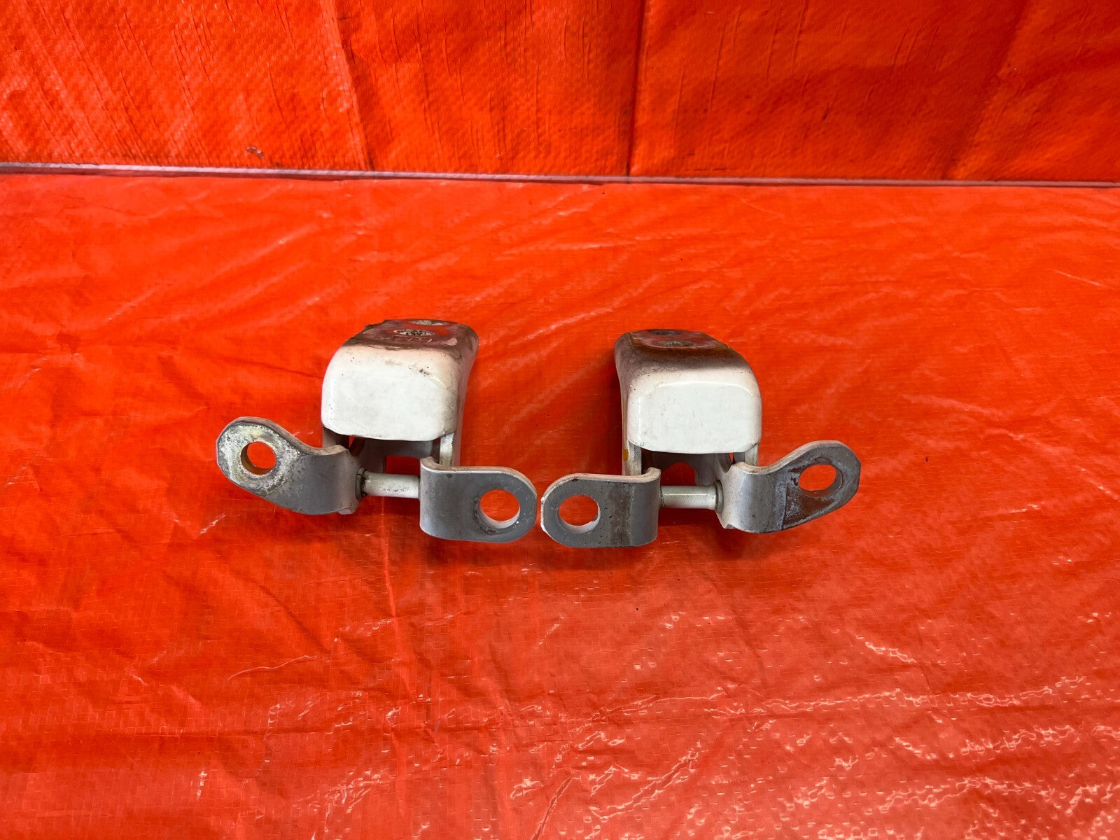02 06 ACURA RSX   DRIVER LEFT FRONT DOOR HINGE SET UPPER LOWER   OEM #1337