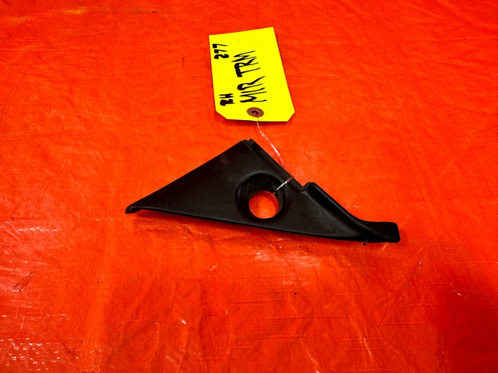 88 91 HONDA CRX   INTERIOR MIRROR TRIM COVER PLASTIC GARNISH RIGHT SIDE OEM 2772