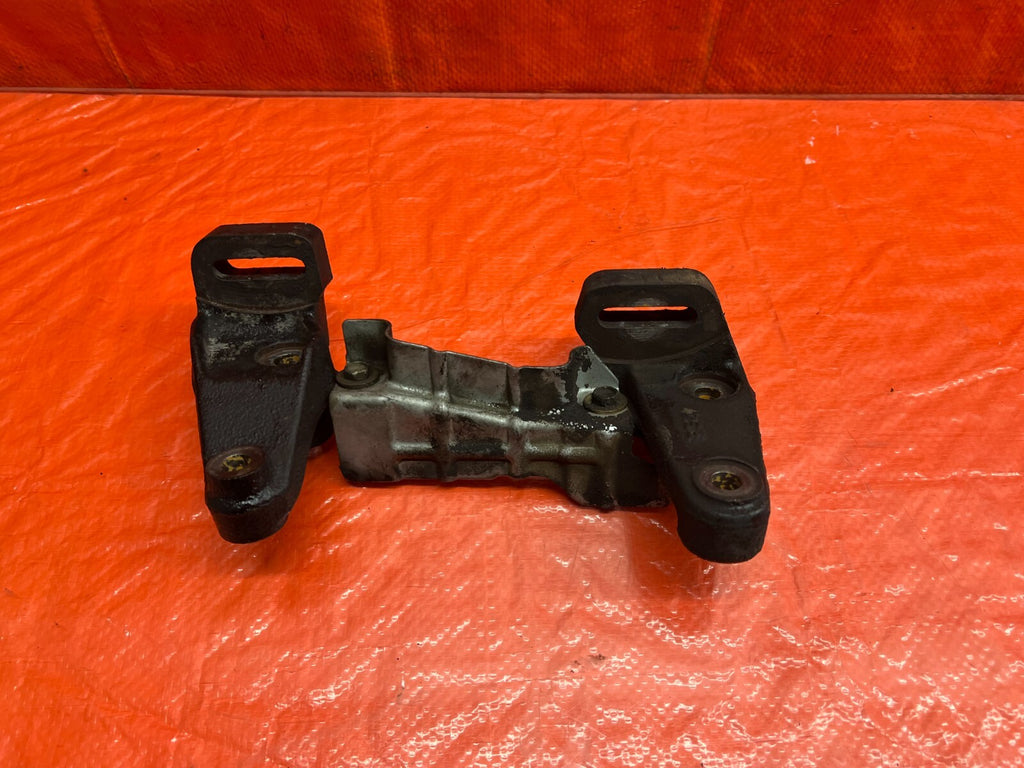 94 01 ACURA INTEGRA LS RS GS NON VTEC   POWER STEERING PUMP BRACKET SET OEM #1590