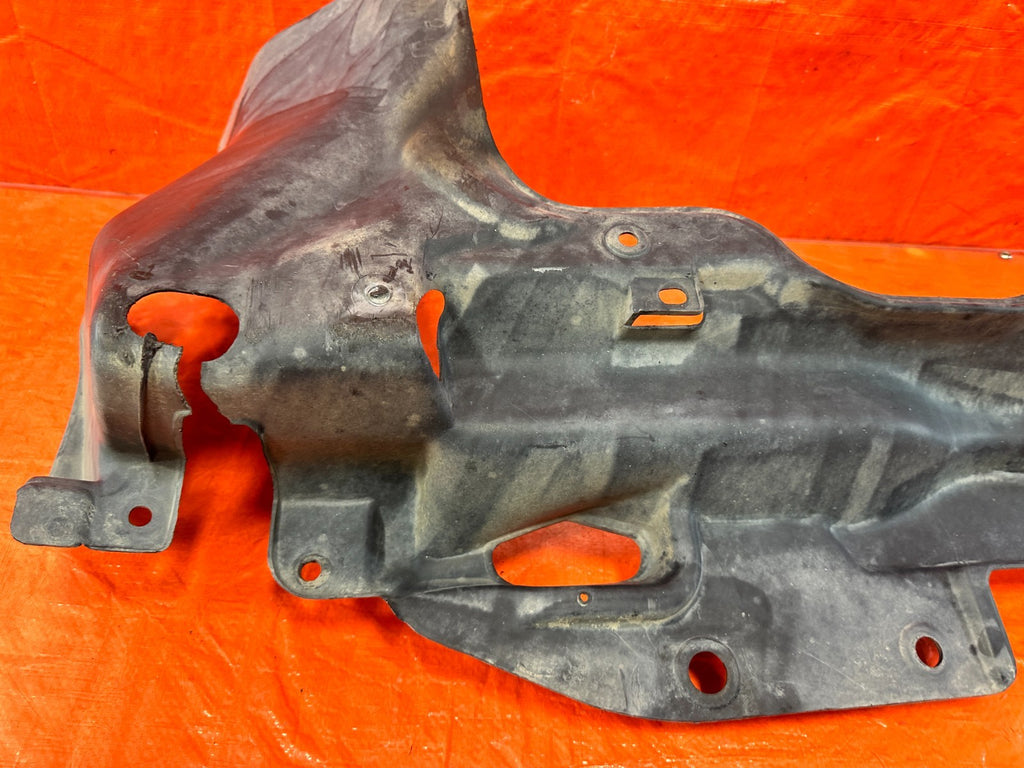 97-01 HONDA CR-V CRV - CENTER UNDER BODY ENGINE SPLASH SHIELD - OEM #3014