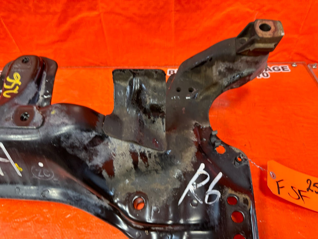 94 97 HONDA DEL SOL   FRONT SUBFRAME CROSSMEMBER K FRAME OEM   2565