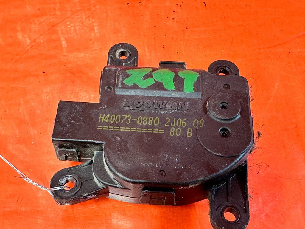 10 16 HYUNDAI GENESIS COUPE   AC HEATER BLEND DOOR ACTUATOR FLAP H40073 08800