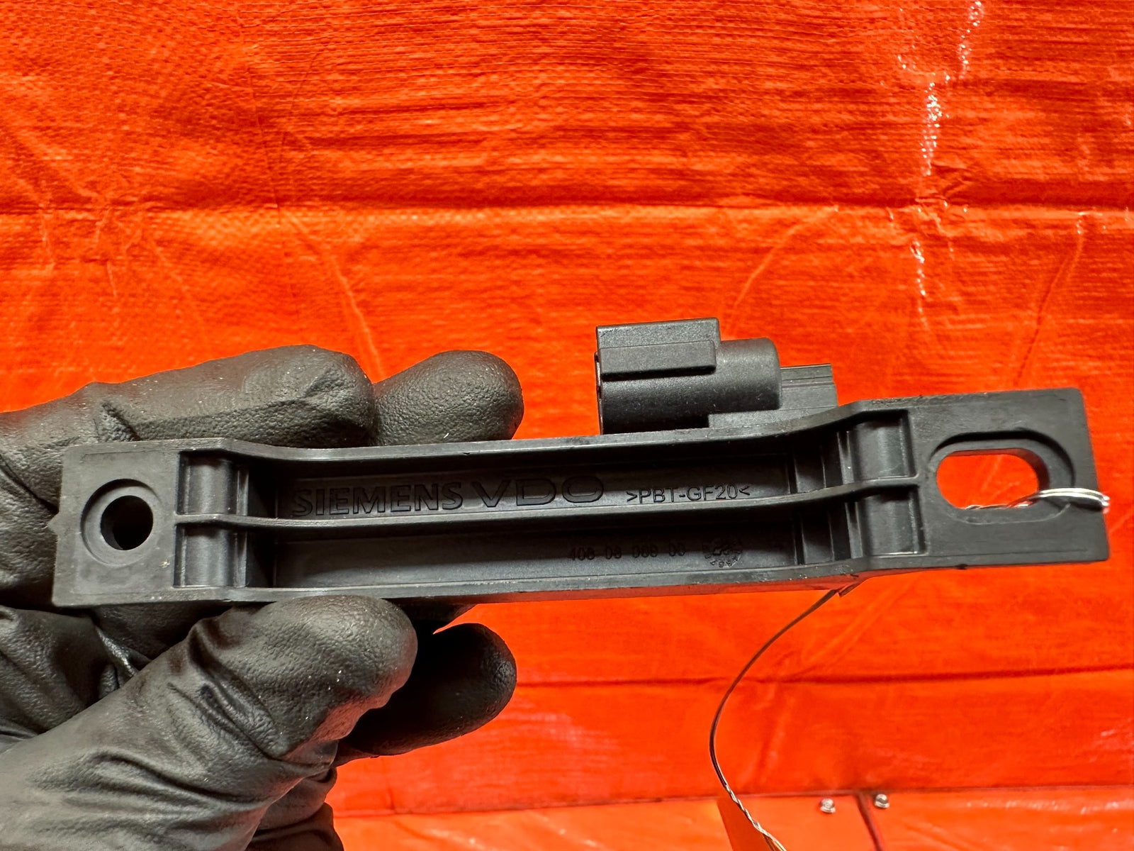 14 18 INFINITI Q50   REAR BUMPER SENSOR   OEM FACTORY OE #21510