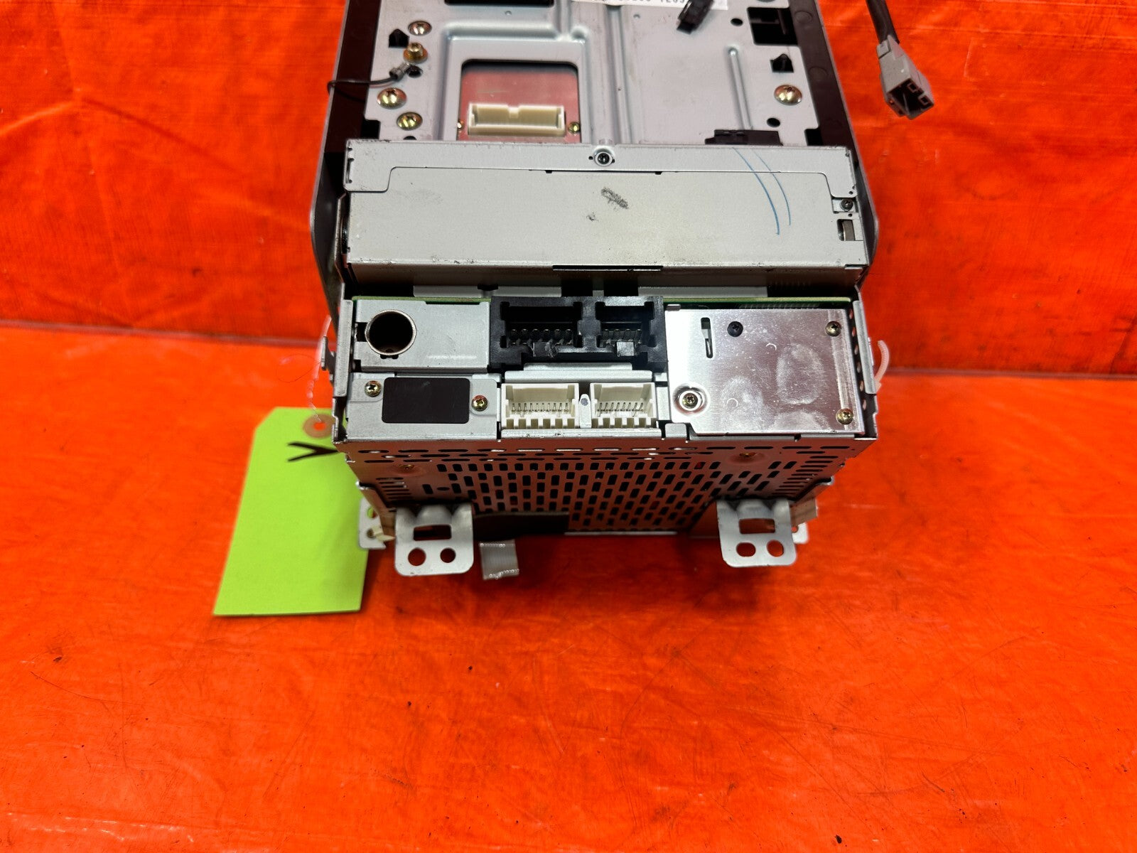 03 07 INFINITI G35 COUPE   RADIO STEREO RECEIVER   28125 AC705   OEM #2986
