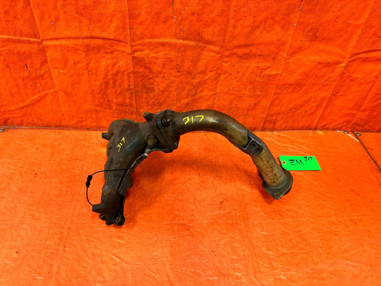 90 91 HONDA CIVIC HATCHBACK   D15B2   SOHC   EXHAUST MANIFOLD   OEM 3170