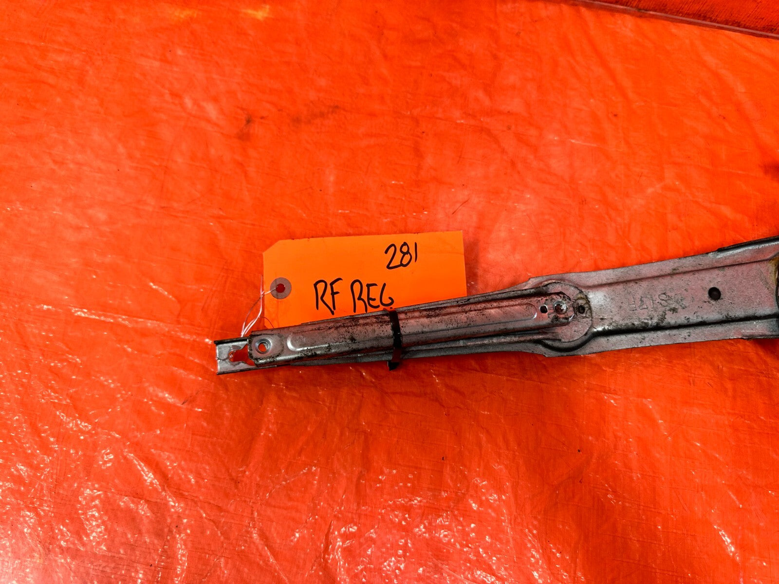 94 01 ACURA INTEGRA   2 DOOR ONLY   WINDOW REGULATOR   PASSENGER RIGHT   OEM 2817