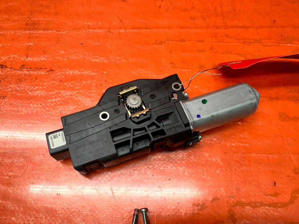 14 24 INFINITI Q50   SUNROOF MOONROOF SLIDING GLASS MOTOR   OEM #Q507