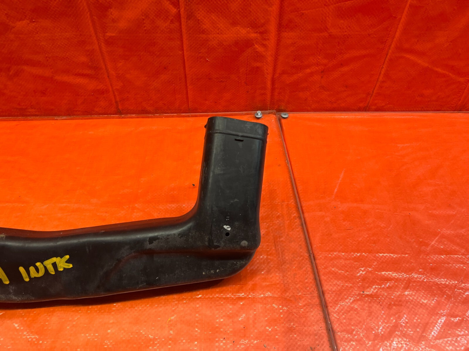 90 91 ACURA INTEGRA   AIRFLOW INTAKE ARM TUBE ELBOW   OEM FACTORY #1546