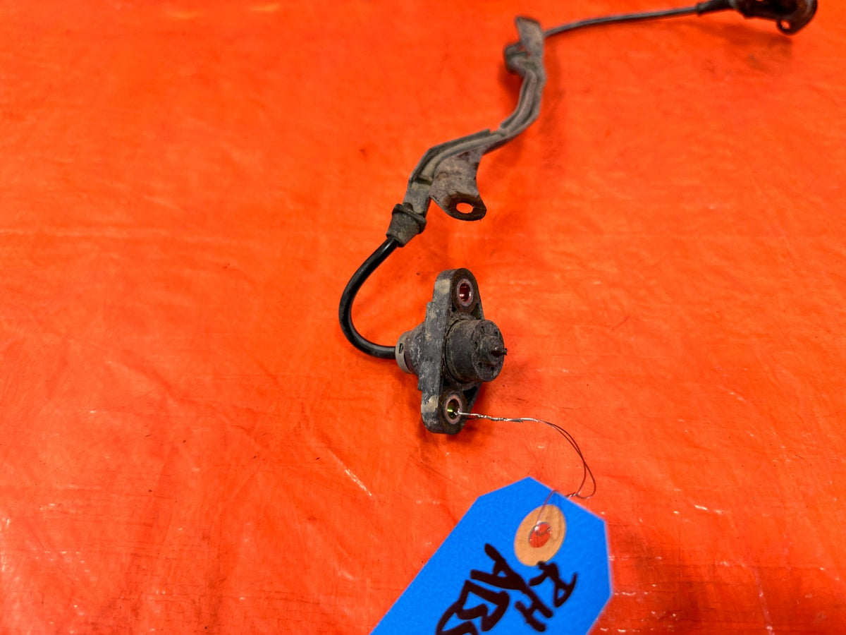 97-01 HONDA CR-V CRV - ABS WIRE SPEED SENSOR - RIGHT FRONT - OEM #3014