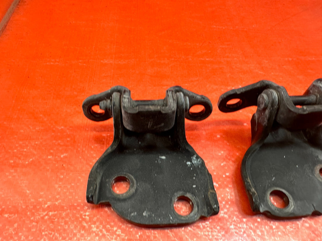 00 09 HONDA S2000   DOOR HINGE SET   UPPER & LOWER   RIGHT SIDE HINGES OEM #1977