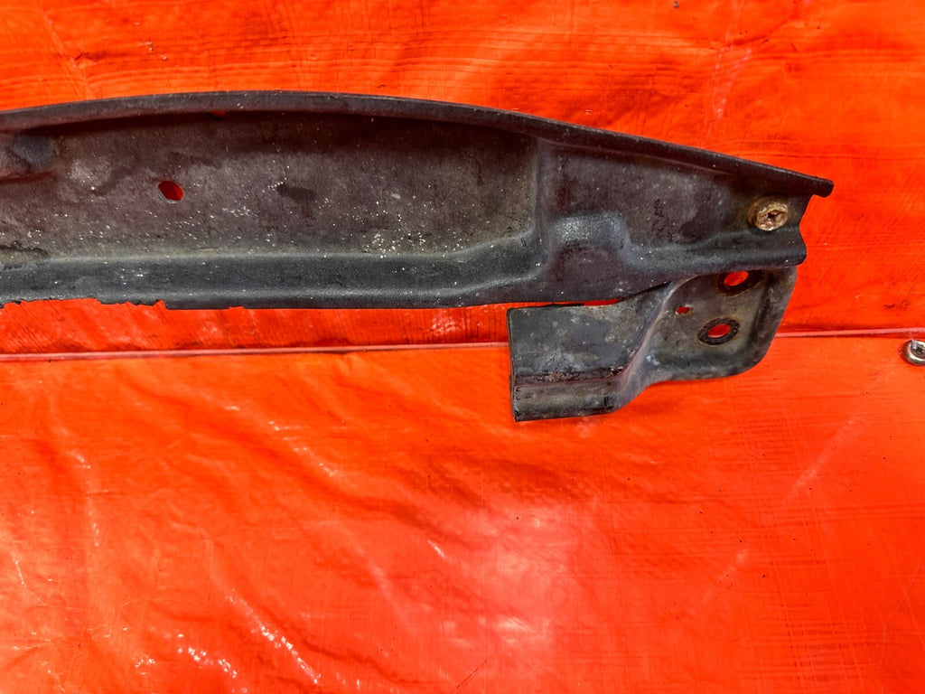 1992 92 LEXUS SC300   SUPPORT TRIM BRACKET GASKET   OEM #2769