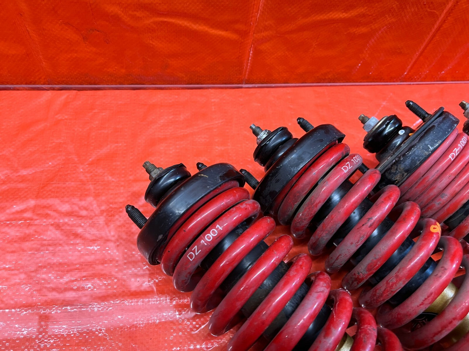 94 01 ACURA INTEGRA   LOTEK SHOCKS / STRUTS   DROPZONE LOWERING SPRINGS   #9010