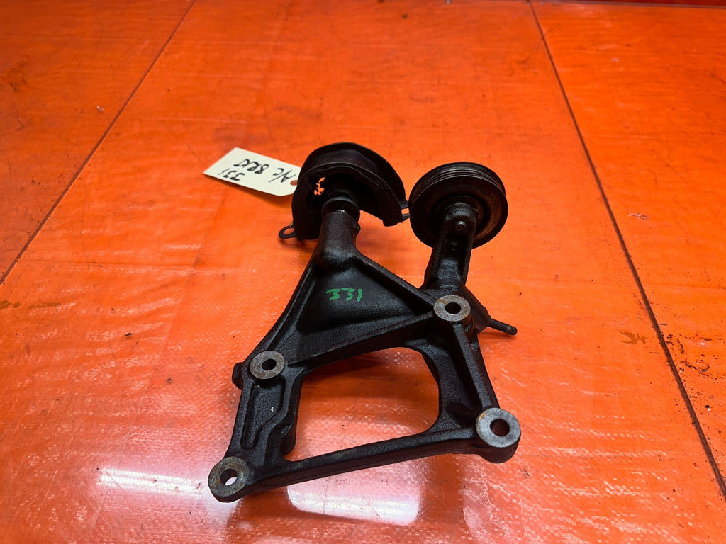 94 01 ACURA INTEGRA 1.8L B18B1 AC COMPRESSOR BRACKET TENSIONER OEM #3315
