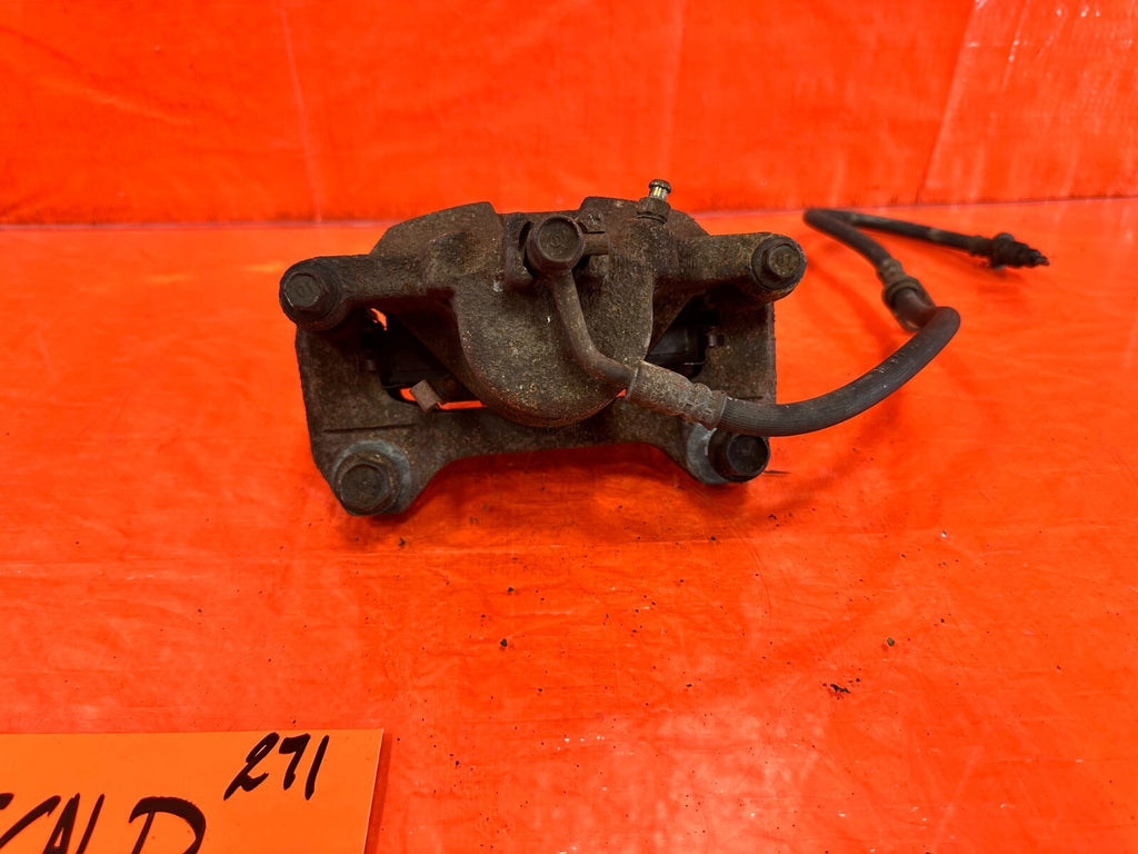02 06 ACURA RSX TYPE S   PASSENGER RIGHT FRONT BRAKE CALIPER   OEM FACTORY #27110