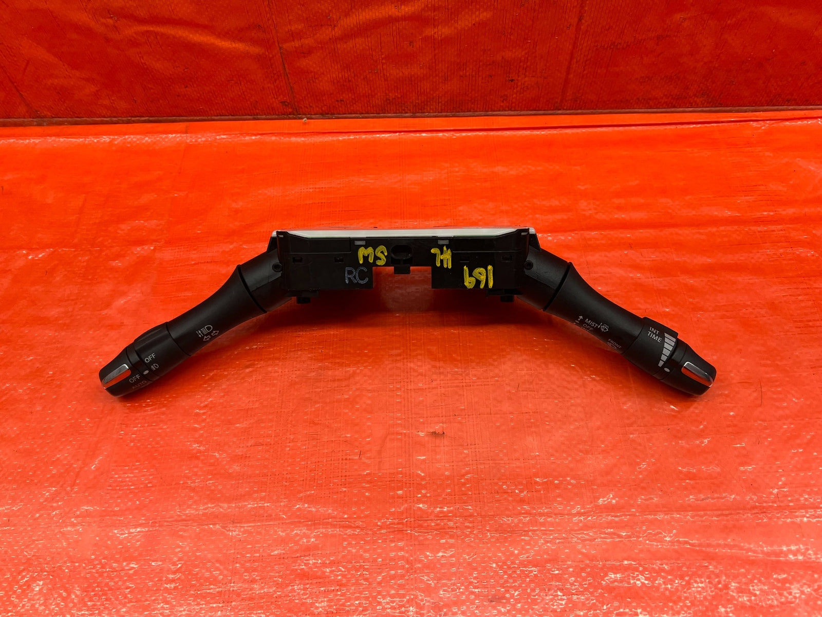 08 15 INFINITI G37 & Q60    2D COUPE   HEADLIGHT & WIPER SWITCH   NON TECH ONLY8