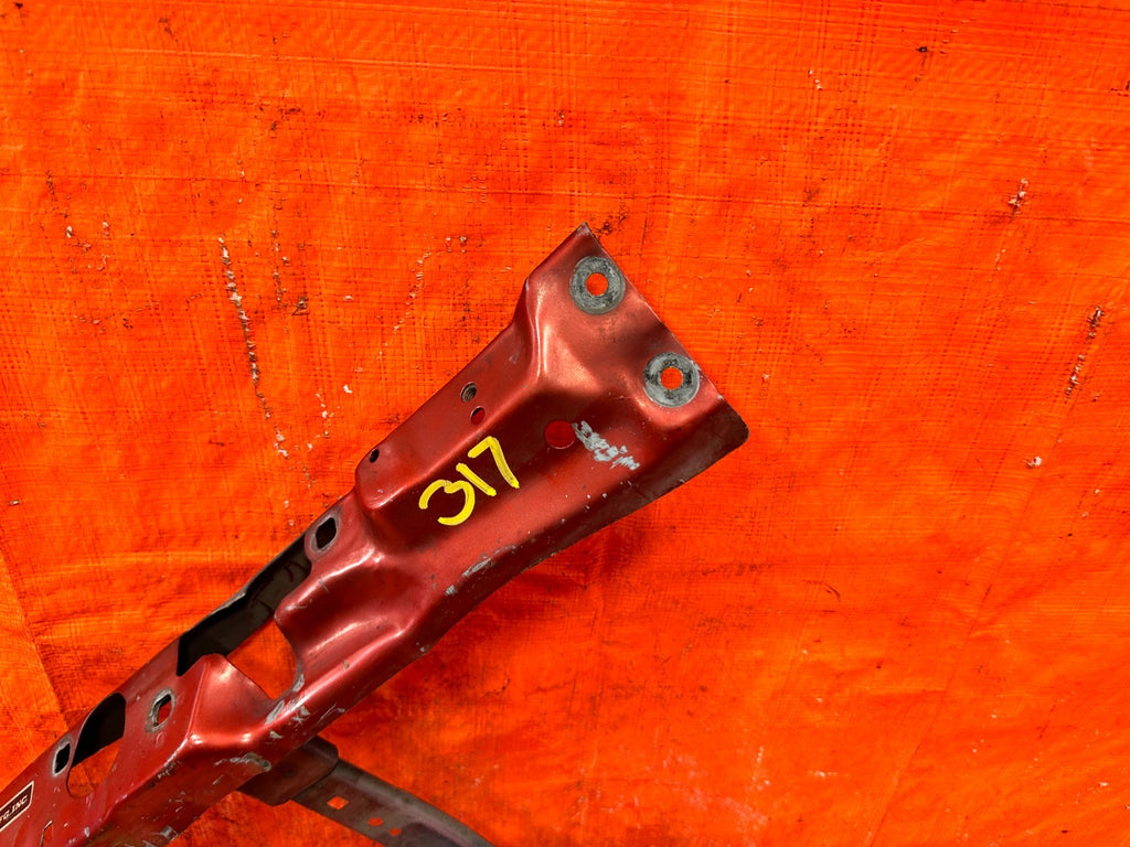90 91 HONDA CIVIC HATCHBACK   CENTER RADIATOR SUPPORT T BRACKET   OEM 3171