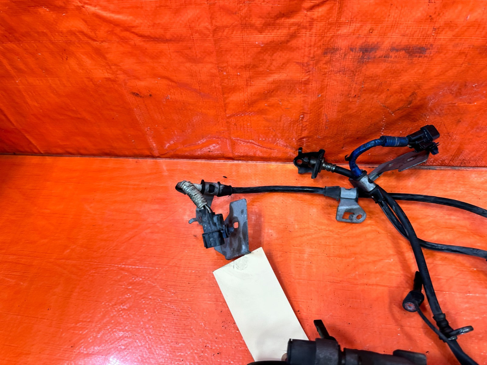 2018 HONDA ACCORD REAR BRAKE CALIPERS W/ MOTORS AND ABS WIRES LEFT RIGHT OEM 32413