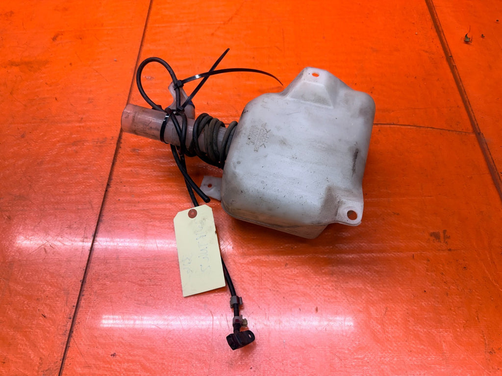97 01 HONDA PRELUDE 2.2L WINDSHIELD WASHER FLUID RESERVOIR TANK MOTOR LINES #33612