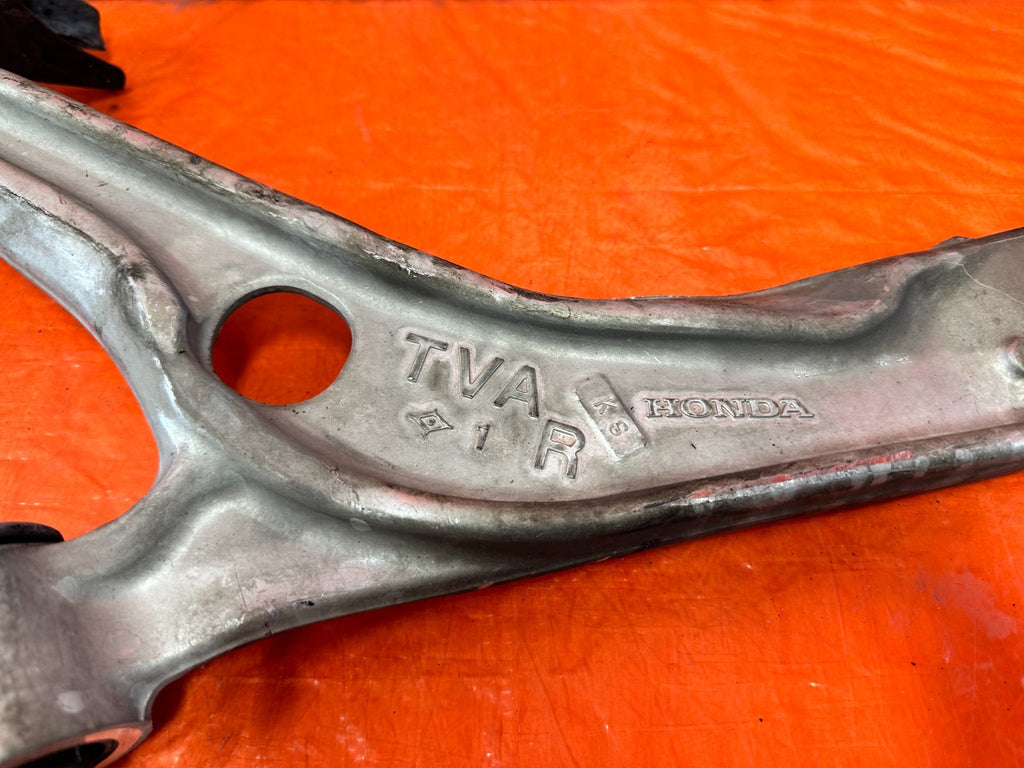 18 22 HONDA ACCORD PASSENGER RIGHT FRONT ALUMINUM LOWER CONTROL ARM OEM 3249