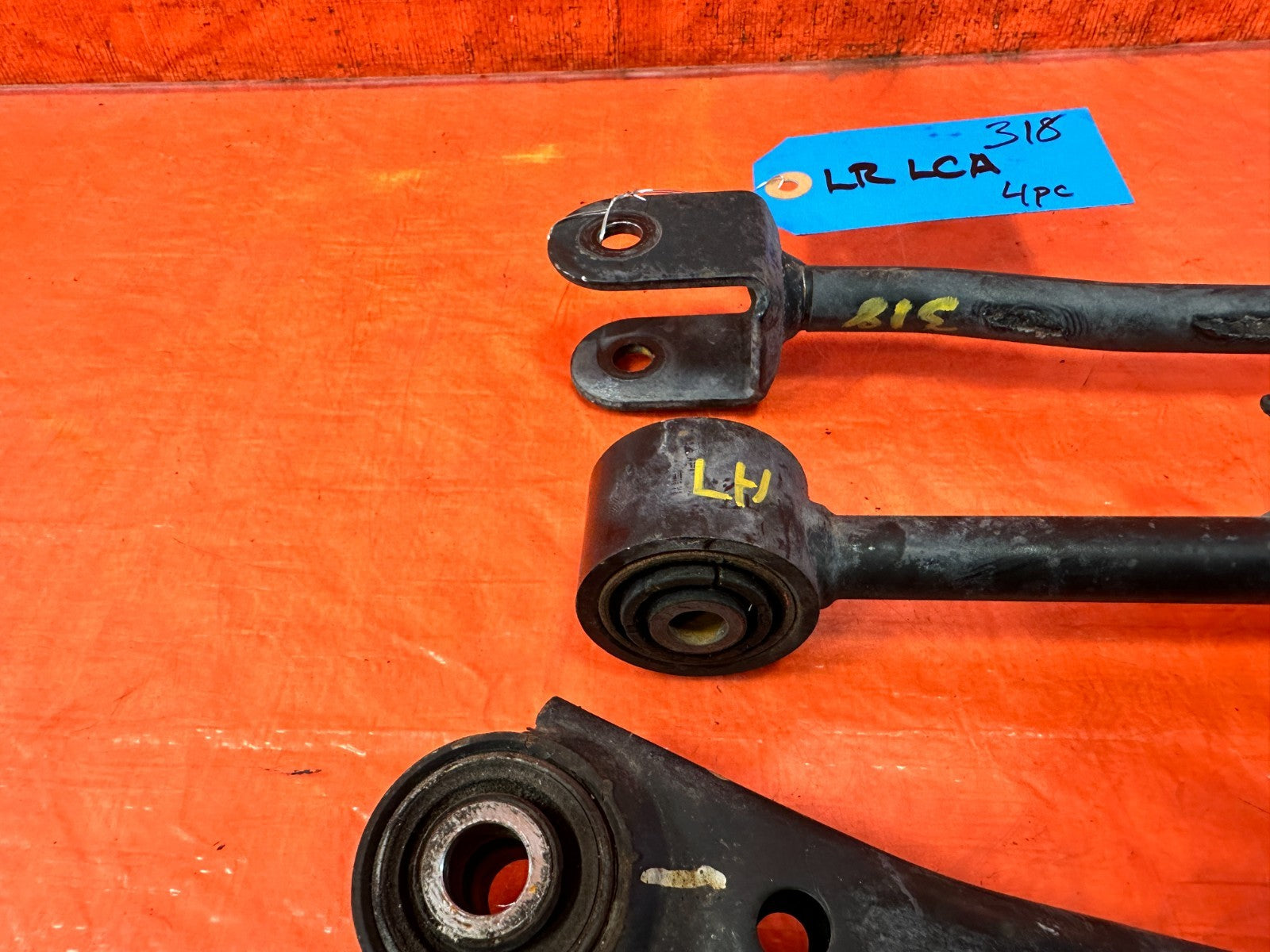 13 16 HYUNDAI GENESIS COUPE   DRIVER LEFT REAR LOWER CONTROL ARMS    OEM 3185