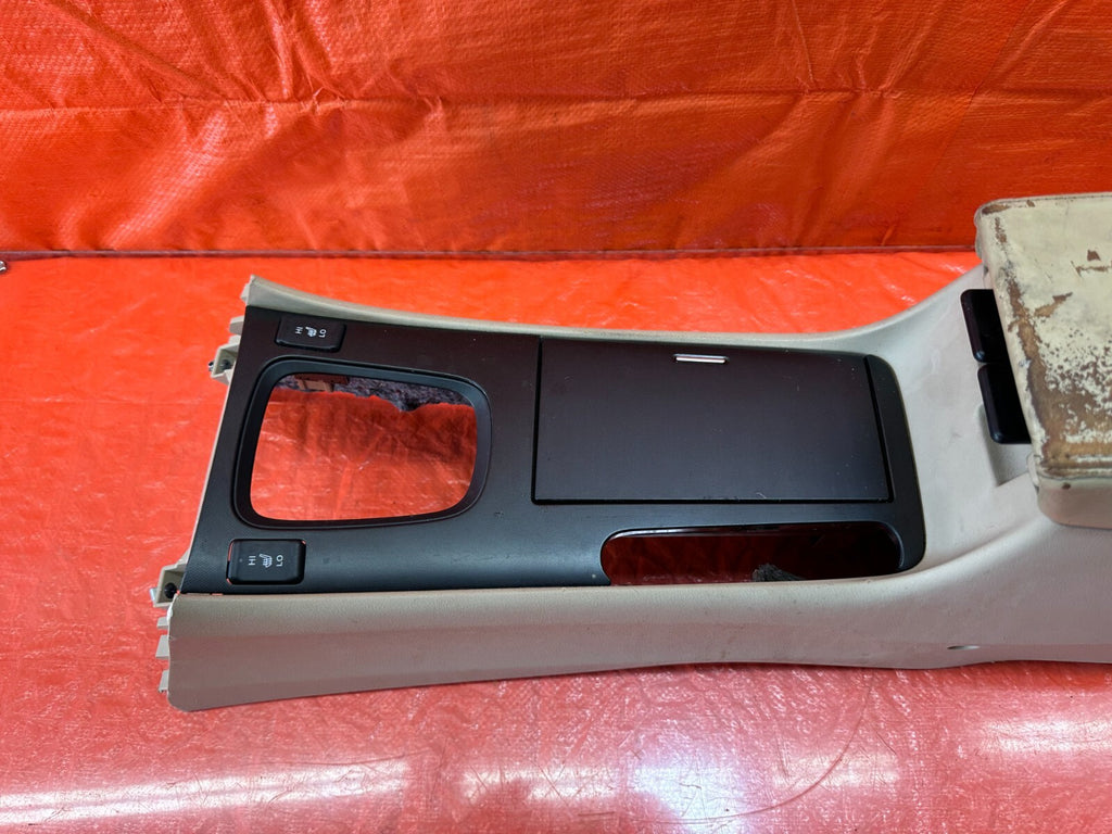 04 08 ACURA TSX   ARM REST / CENTER CONSOLE STORAGE COMPARTMENT BIN TAN OEM #1967