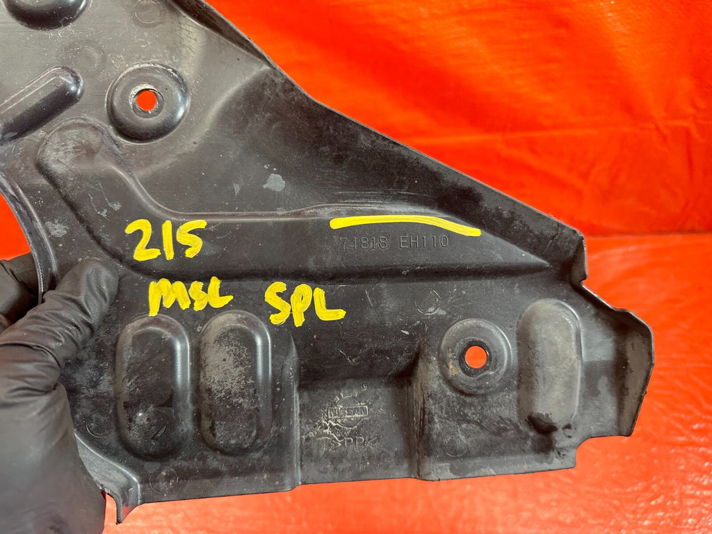 08 10 INFINITI G37 2D COUPE   SPLASH SHIELD REAR UNDER COVER RIGHT   OEM #21510