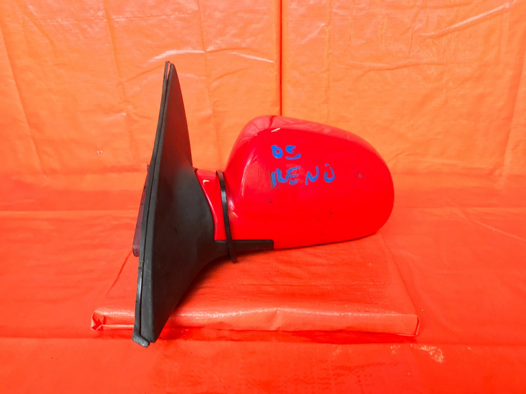 OEM 2005 05 SUZUKI RENO DRIVER LEFT SIDE VIEW MIRROR   RED   5 PIN0