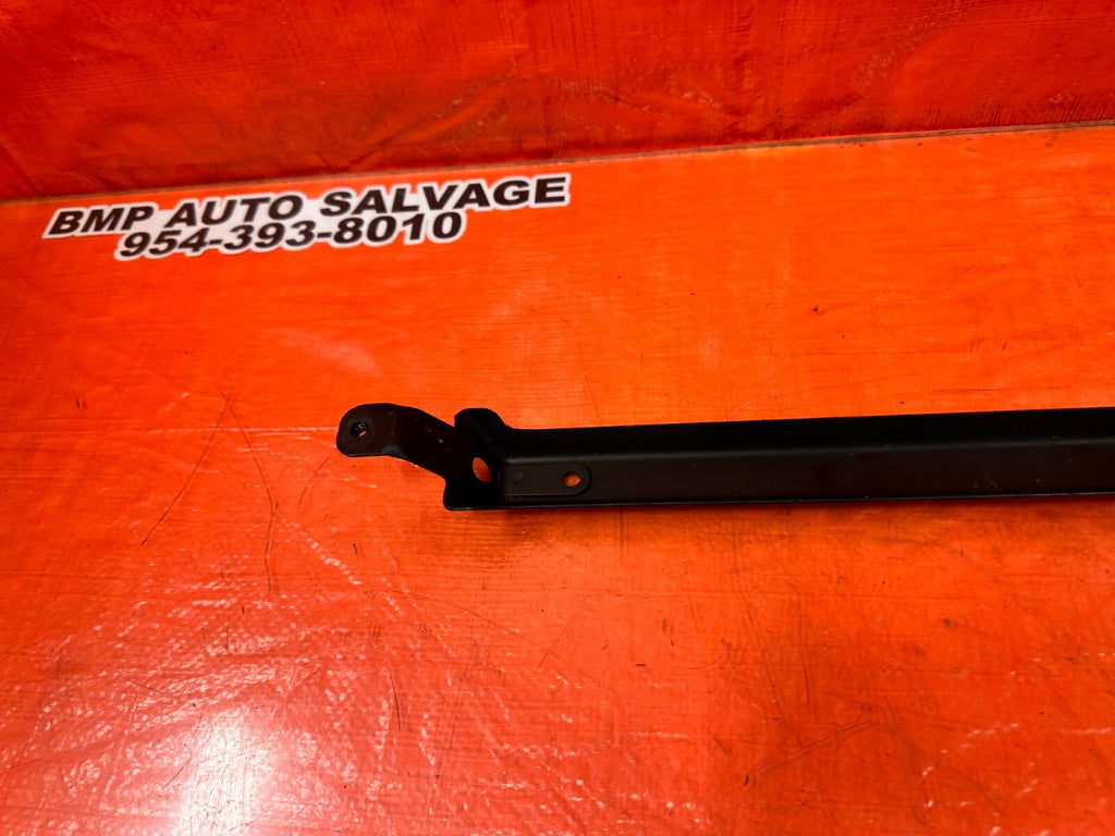 2004 04 NISSAN 350Z   MOUNTING BRACKET   OEM FACTORY OE #2627