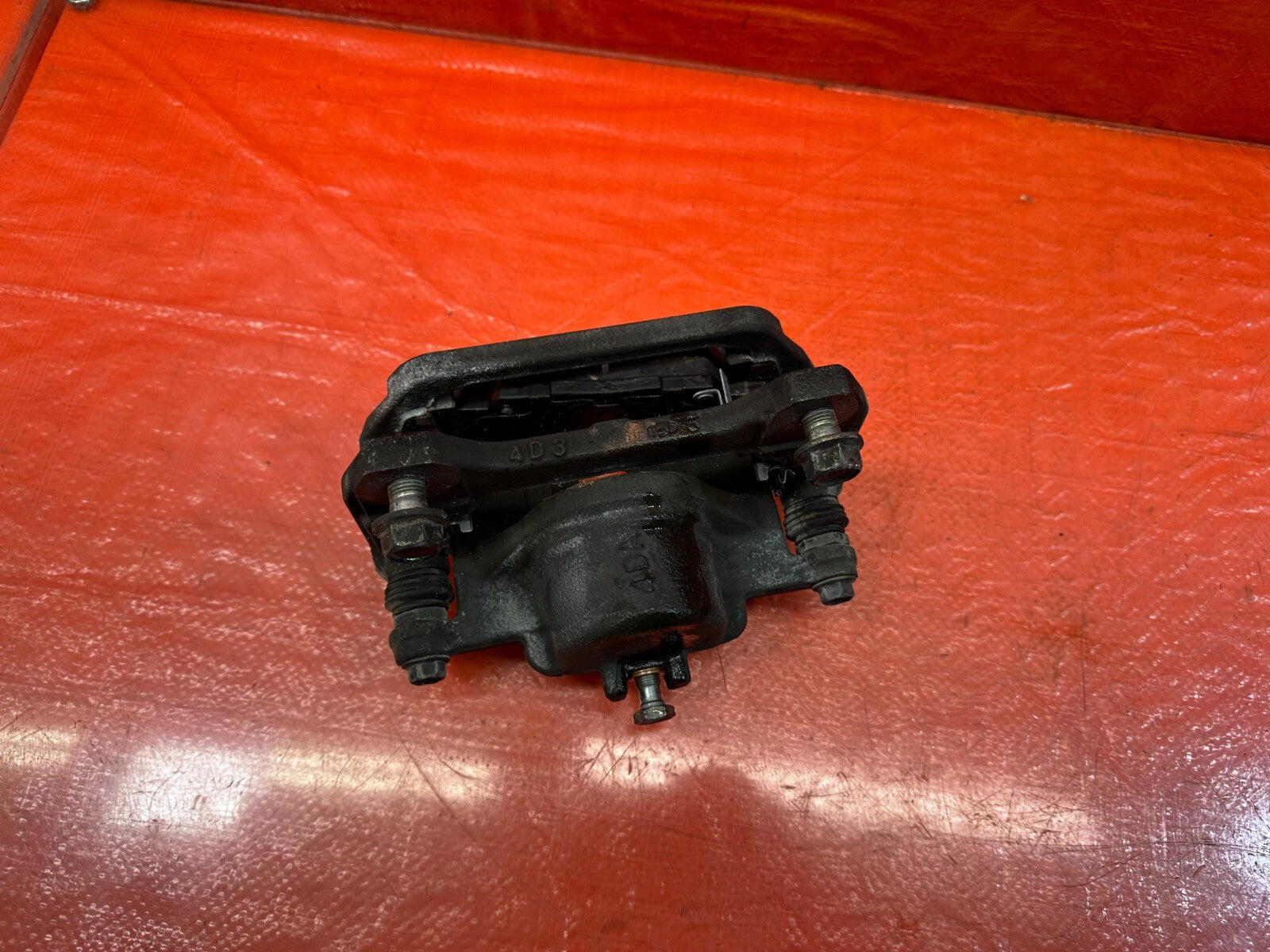 00 09 HONDA S2000   PASSENGER RIGHT FRONT BRAKE CALIPER   OEM FACTORY 2255