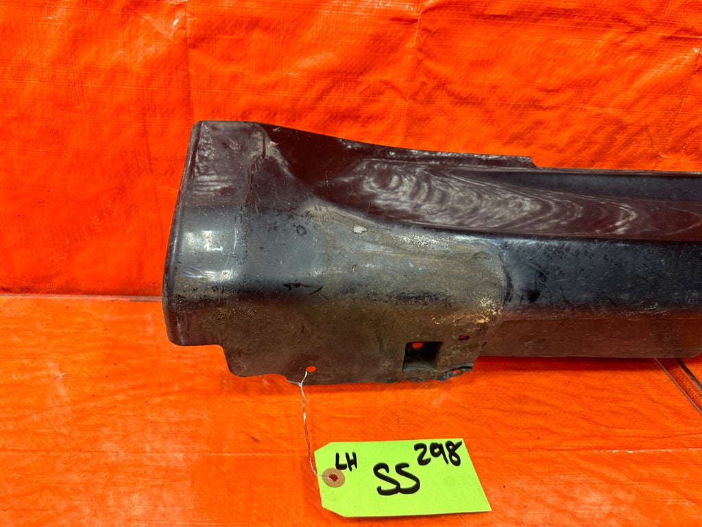 2005 05 INFINITI G35 COUPE   SIDE SKIRT ROCKER MOLDING TRIM   LEFT SIDE OEM 2982