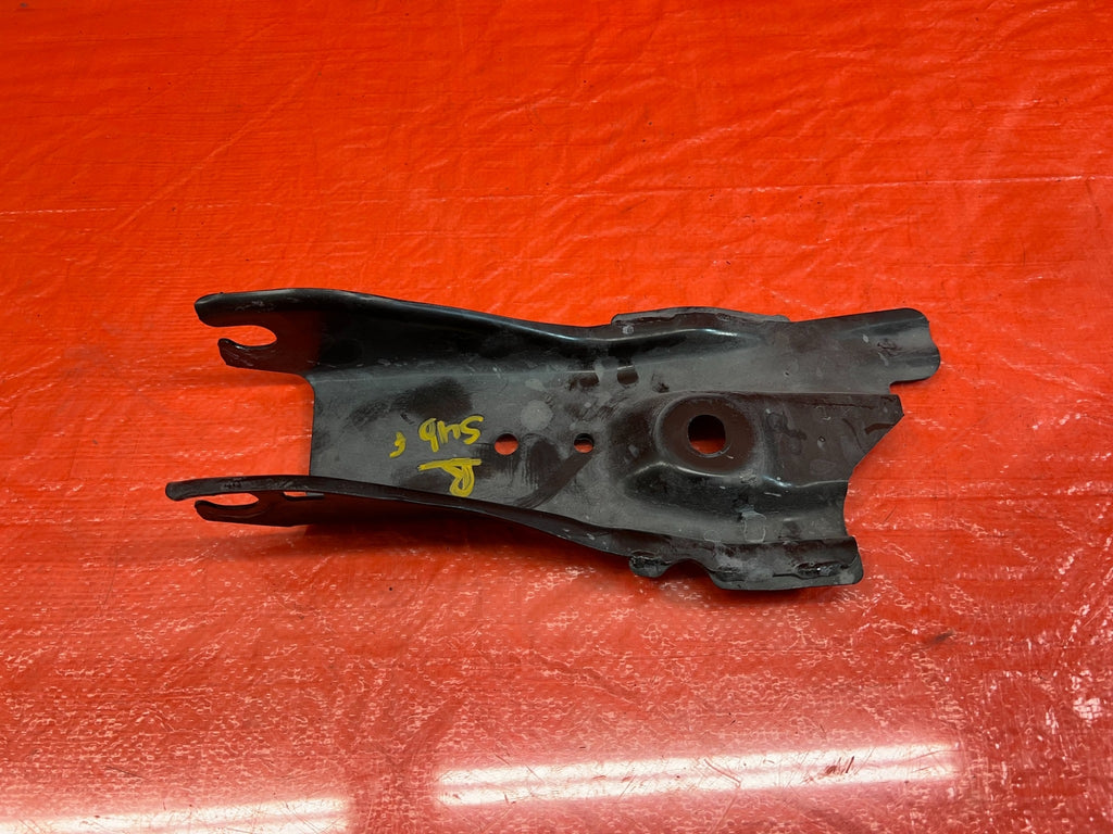 18 20 HONDA ACCORD SPORT & EX L   FRONT SUB FRAME BRACKET RIGHT SIDE   OEM #1847