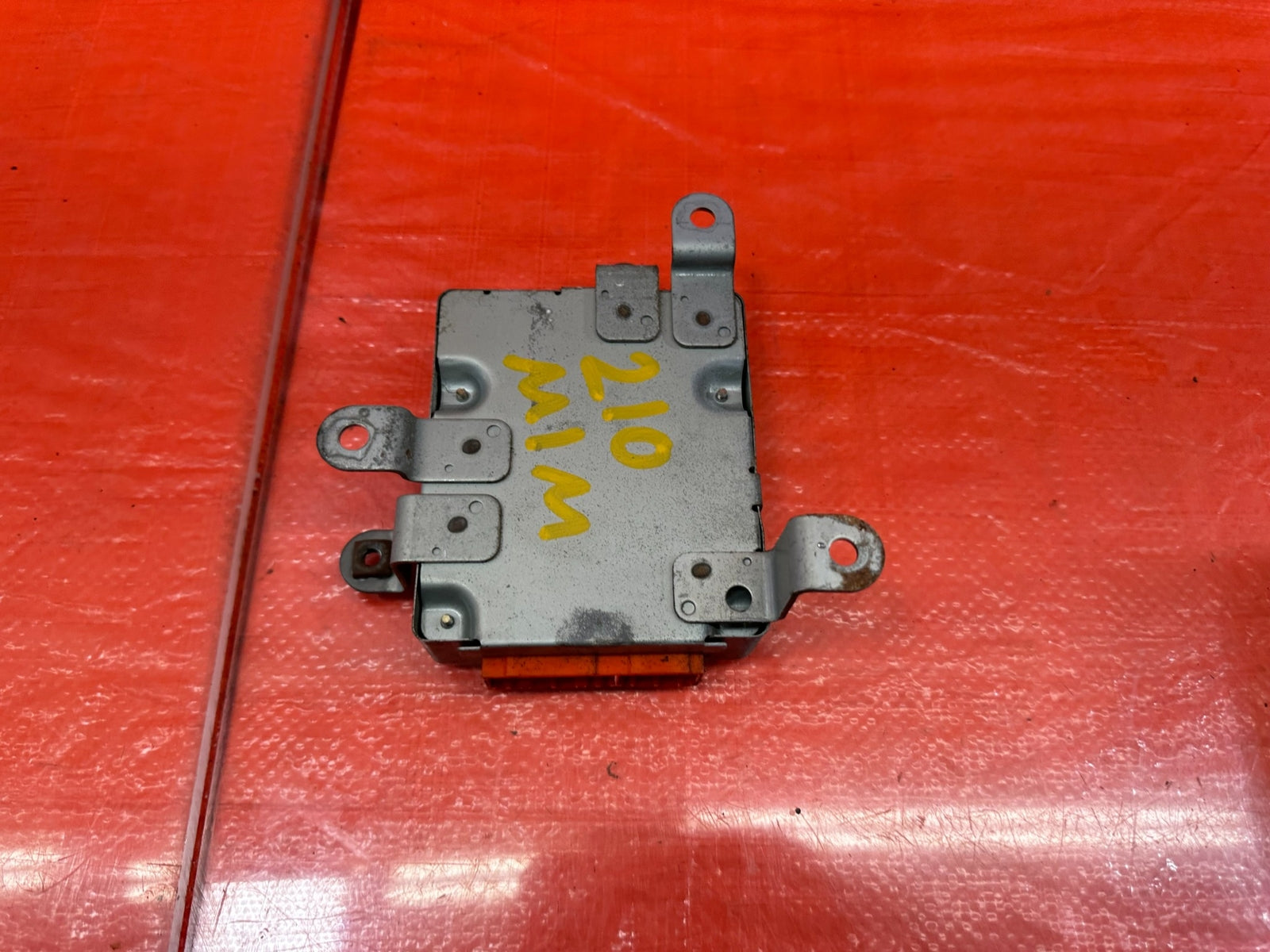 97 01 HONDA PRELUDE   ABS CONTROL UNIT   OEM FACTORY OE #2109
