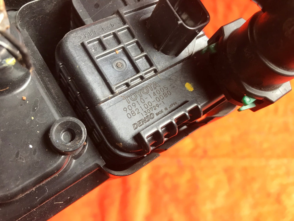 OEM 2014 2015 2016 14 15 16 LEXUS IS250 IS350 CHARCOALCANISTER EVAP TANK1