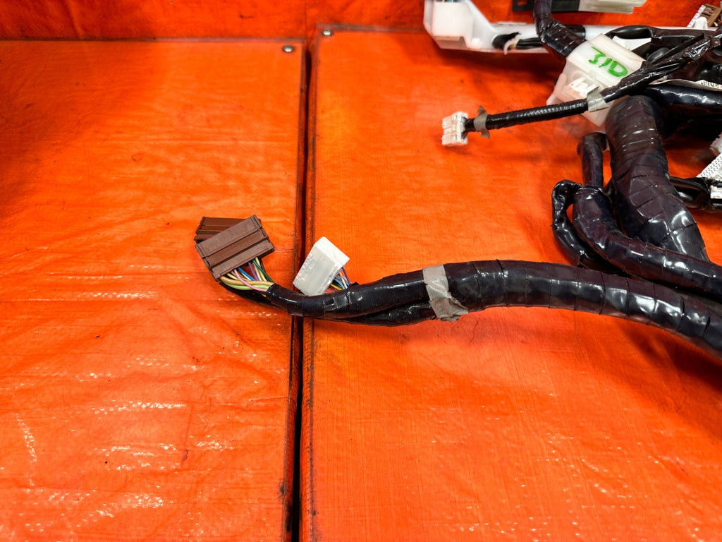 09-10 INFINITI G37 CONVERTIBLE - BODY HARNESS - 24014 1NY0B - OEM 31011