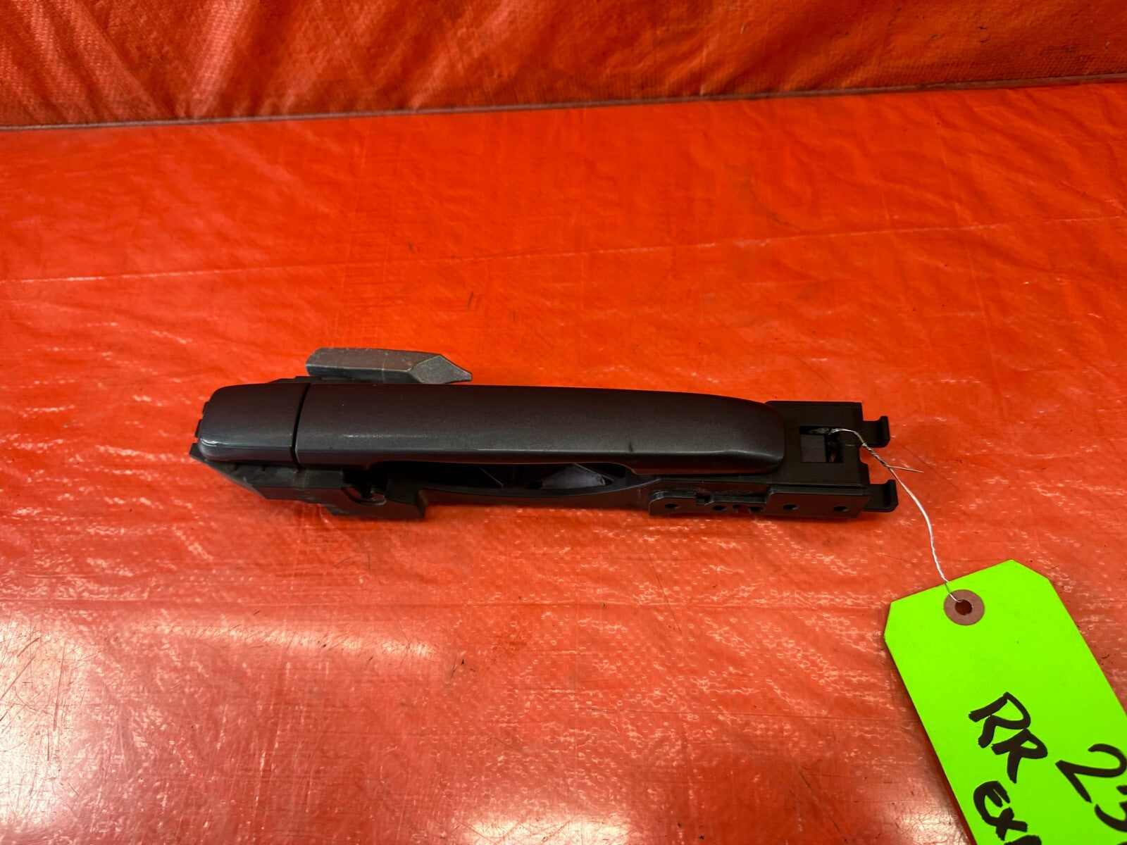 09 13 INFINITI G37 SEDAN PASSENGER RIGHT REAR EXTERIOR DOOR HANDLE   OEM #2383