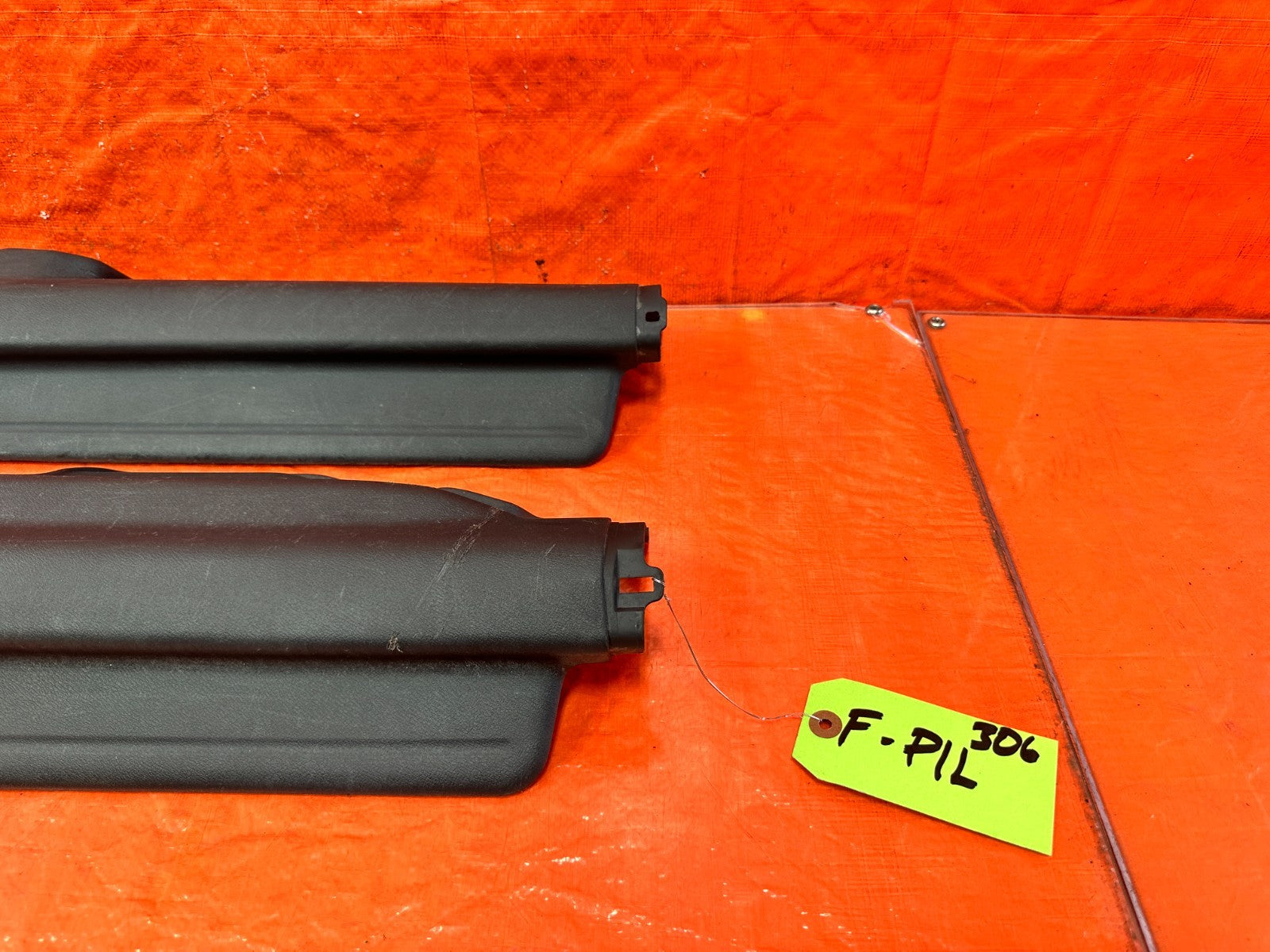 02 05 HONDA CIVIC SI EP3   FLOOR PILLAR SCUFF PLATE SET LEFT & RIGHT   OEM #3061