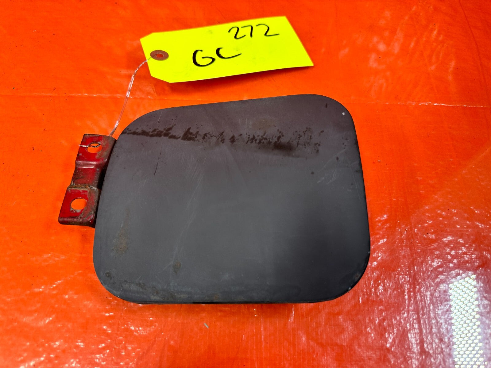 93 97 HONDA DEL SOL   FUEL LID / GAS CAP COVER   OEM FACTORY #2723