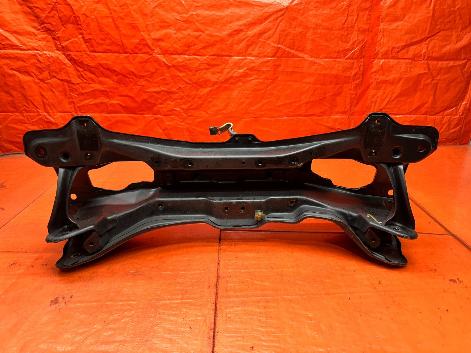 97 01 HONDA PRELUDE 2.2L FRONT CROSSMEMBER SUBFRAME REAR PORTION SECTION #3369