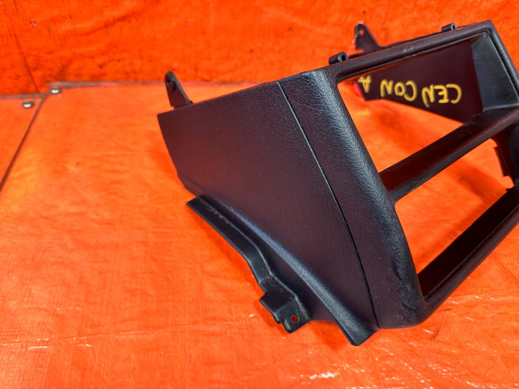 90 91 HONDA CIVIC HATCHBACK   RADIO MOUNTING BRACKET TRIM    OEM 3253