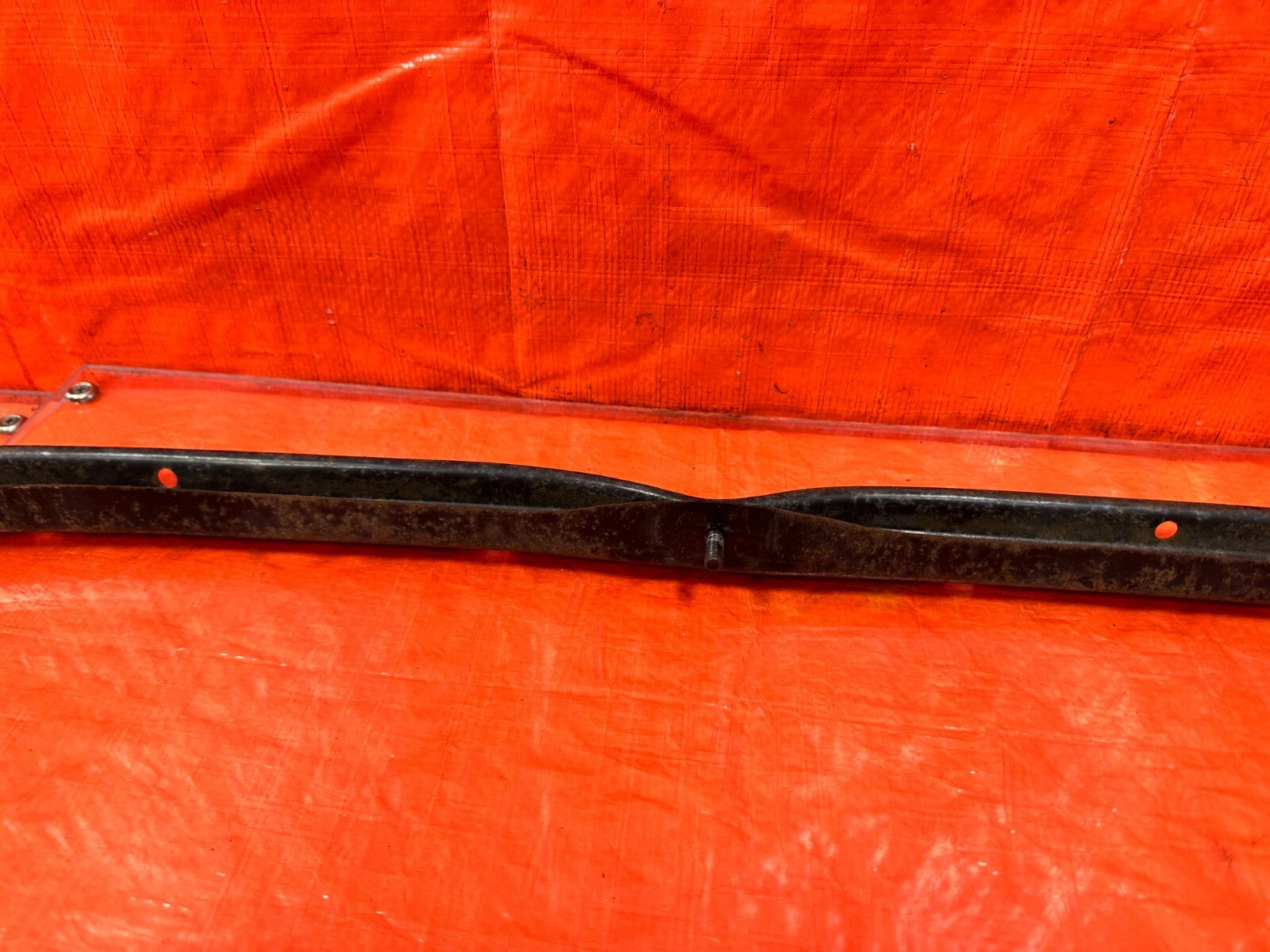 94 01 ACURA INTEGRA   2D REAR UPPER BUMPER BRACKET MOUNT BRACE SUPPORT BEAM 2817