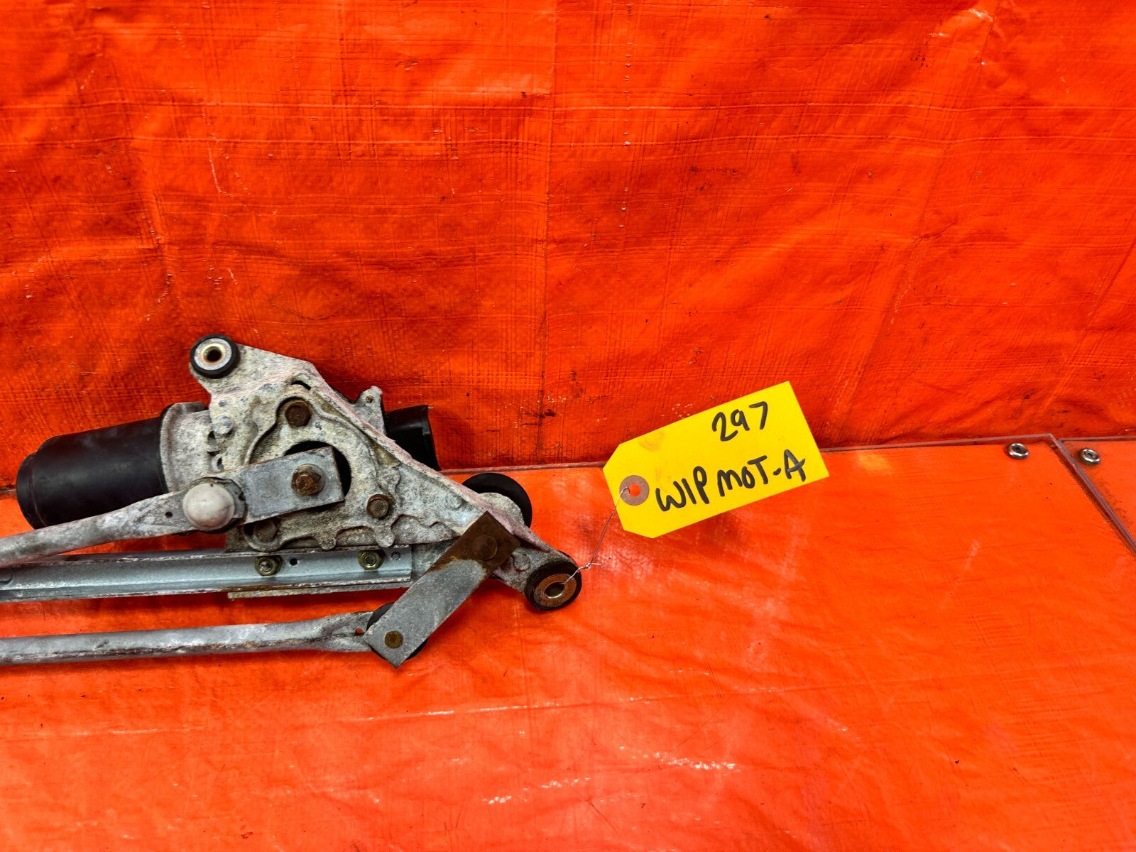 96 00 HONDA CIVIC   WINDSHIELD WIPER MOTOR AND WIPER LINKAGE COMBO   OEM #2975