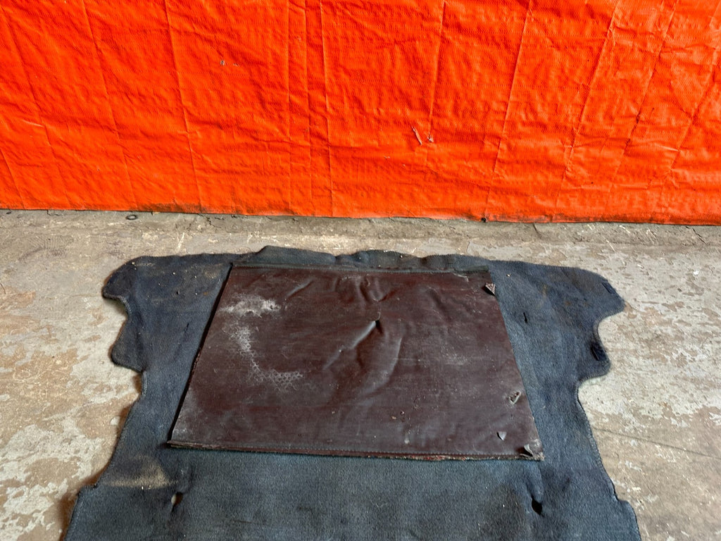 88 89 HONDA CRX DX   TRUNK CARPET W/ TAIL GATE LINER REAR CARPET TRIM   OEM #24317