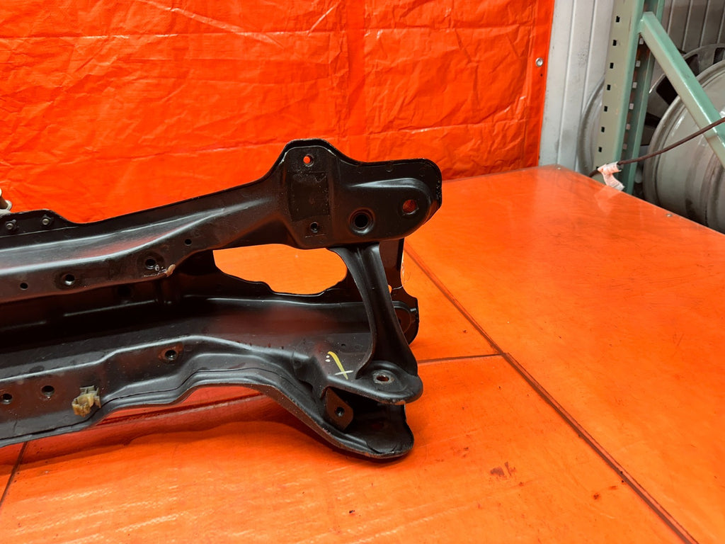 97 01 HONDA PRELUDE 2.2L FRONT CROSSMEMBER SUBFRAME REAR PORTION SECTION #33610