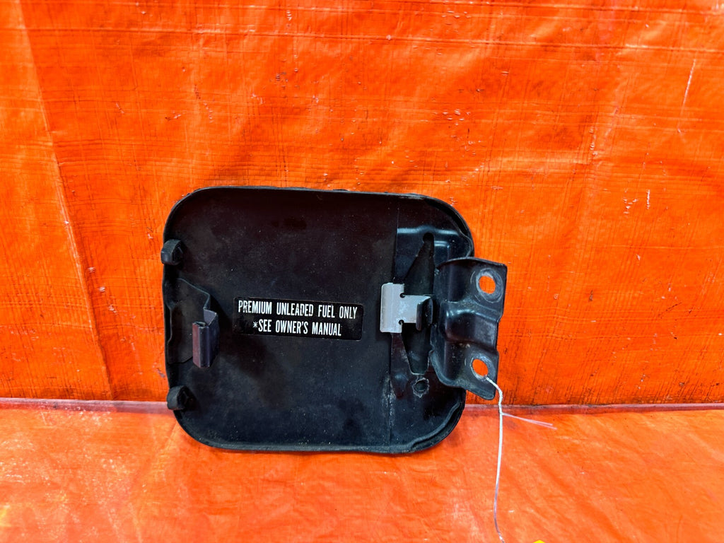 93 97 HONDA DEL SOL   FUEL LID / GAS CAP COVER   OEM FACTORY #2943